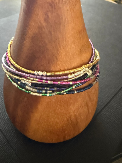 Minimalist Tiny Colorful Bead Bracelets, Delicate Stacking Beaded Bracelet, Handmade Boho Seed Bead Bracelet Jewelry - Gift for Him and Her