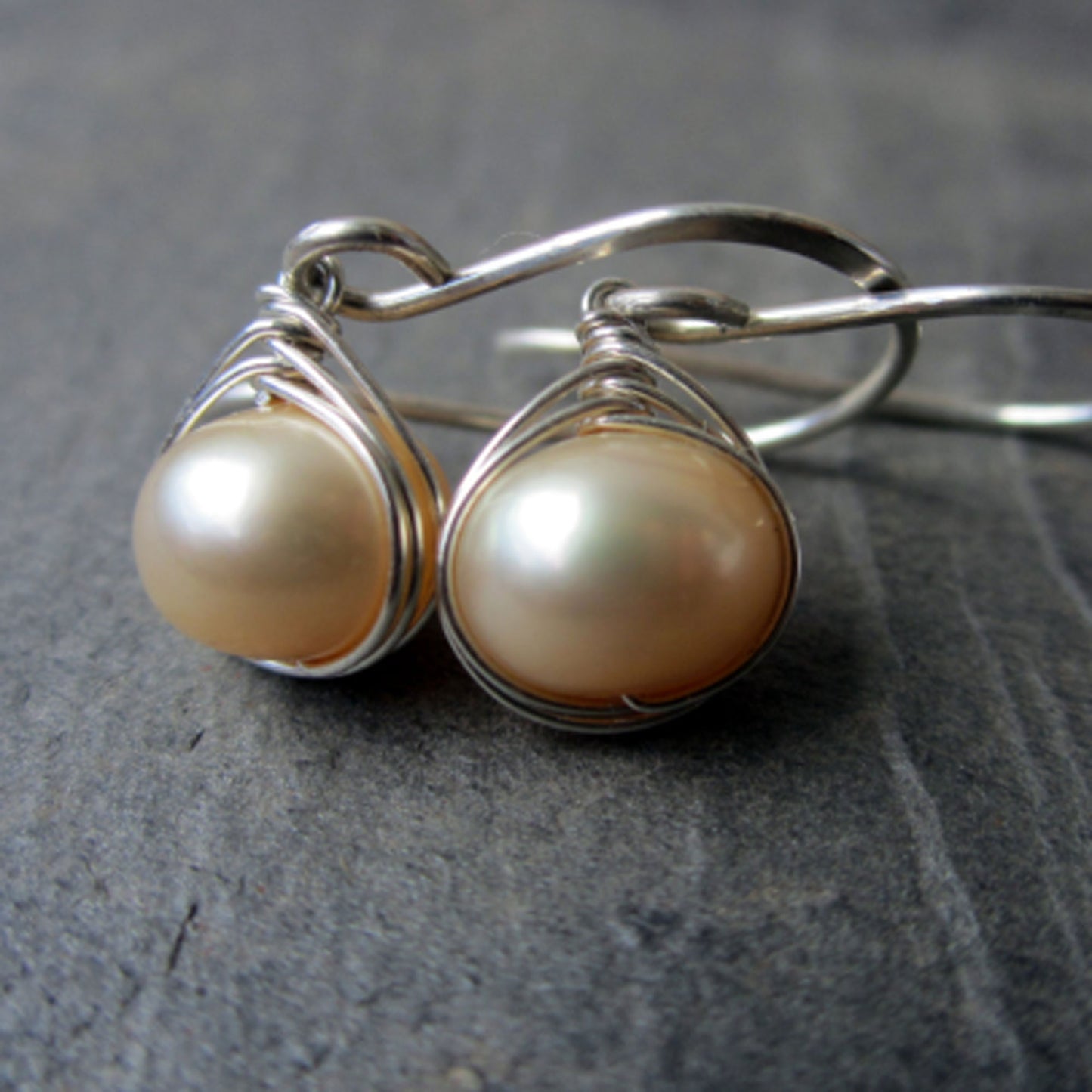 Enchanted - Modern Woven Freshwater Pearl Earrings