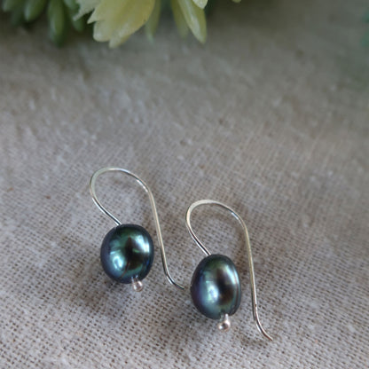 Black Pearl Drop Earrings