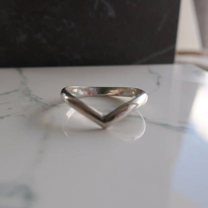 Chevron Ring